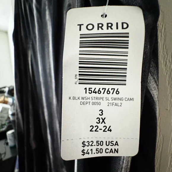 NWT Torrid Black and Gray Tie-Dye Camisole - Picture 8 of 8